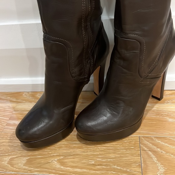 KORS Michael Kors tall brown boots - Picture 2 of 7